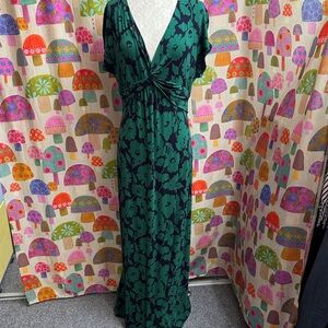 Amazon Essentials S/S Maxi Dress. Medium. NWT